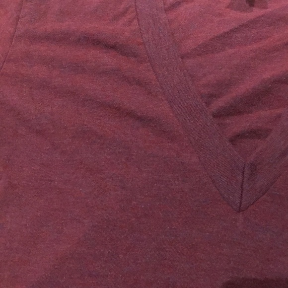 American apparel unisex maroon v neck tee size xs - Picture 2 of 2